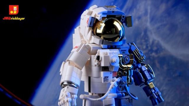 Amazon.com: JMBricklayer Space Astronaut Building Block Sets for